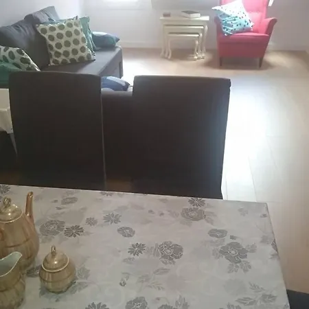 Apartment Plaza *